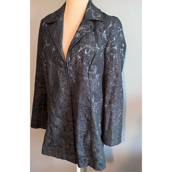 Chicos Textured Jacket, size 0(S) - Picture 2 of 7